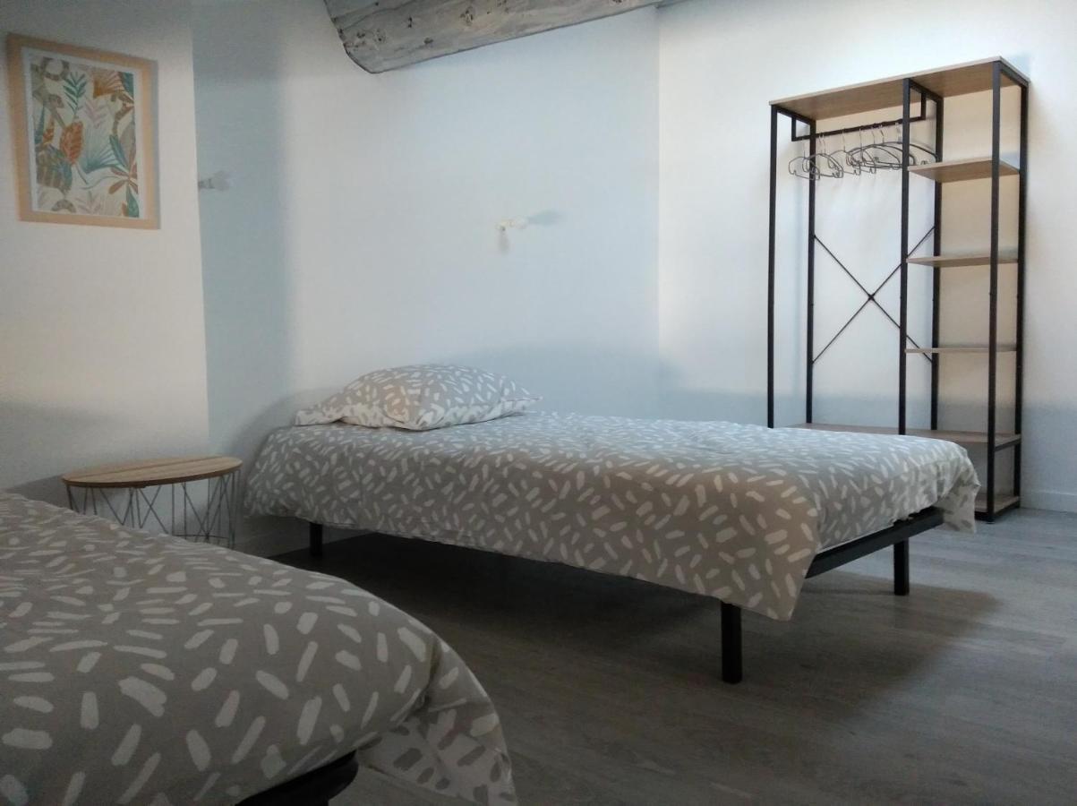 T3 - 3 A 4 Personnes Equipe * Lorette (Loire)